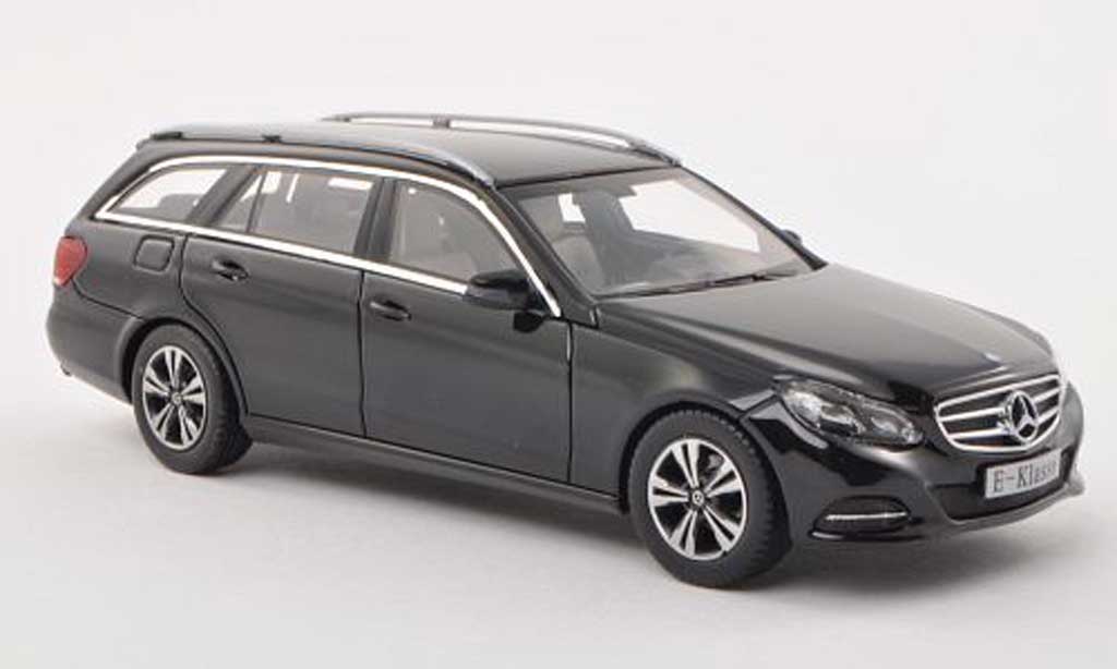 Mercedes Classe E 1/43 Kyosho T-Modele (S212) black 2013 diecast model cars