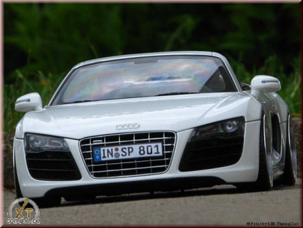 Audi R8 spyder white V10 jantes 21 pouces rabaissee 1/18 Kyosho