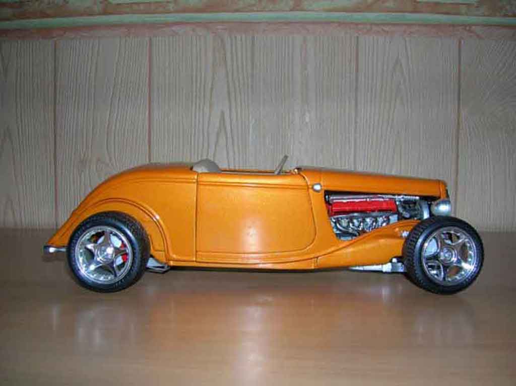 Ford 1934 Hot Rod rt 10 1/18 Solido