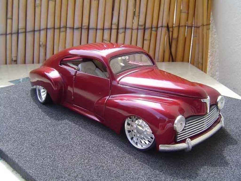 Peugeot 203 coupe hot rod 1/18 Solido