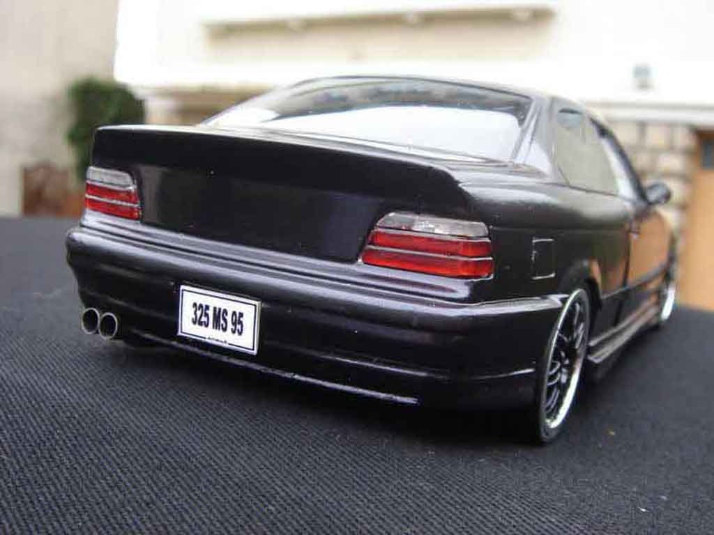 Bmw M3 E36 1/18 Ut Models E36 preparation auto tuning 93 diecast model cars
