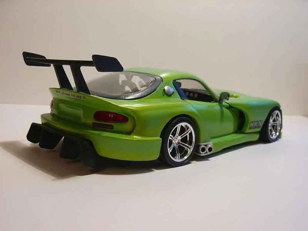 Dodge Viper RT 10 1/18 Burago RT 10 rt 10 hydraconcept diecast model cars