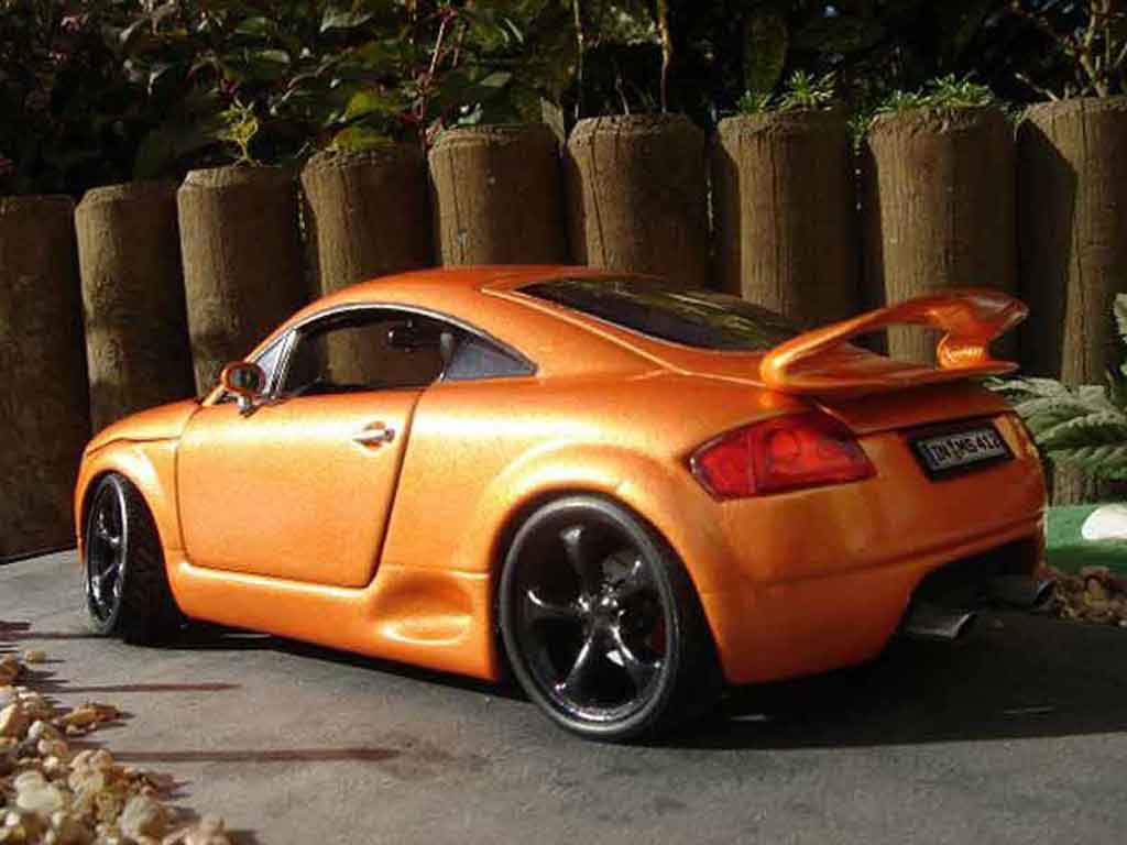 Audi TT coupe 1/18 Revell coupe orange tuning jantes techart diecast model cars