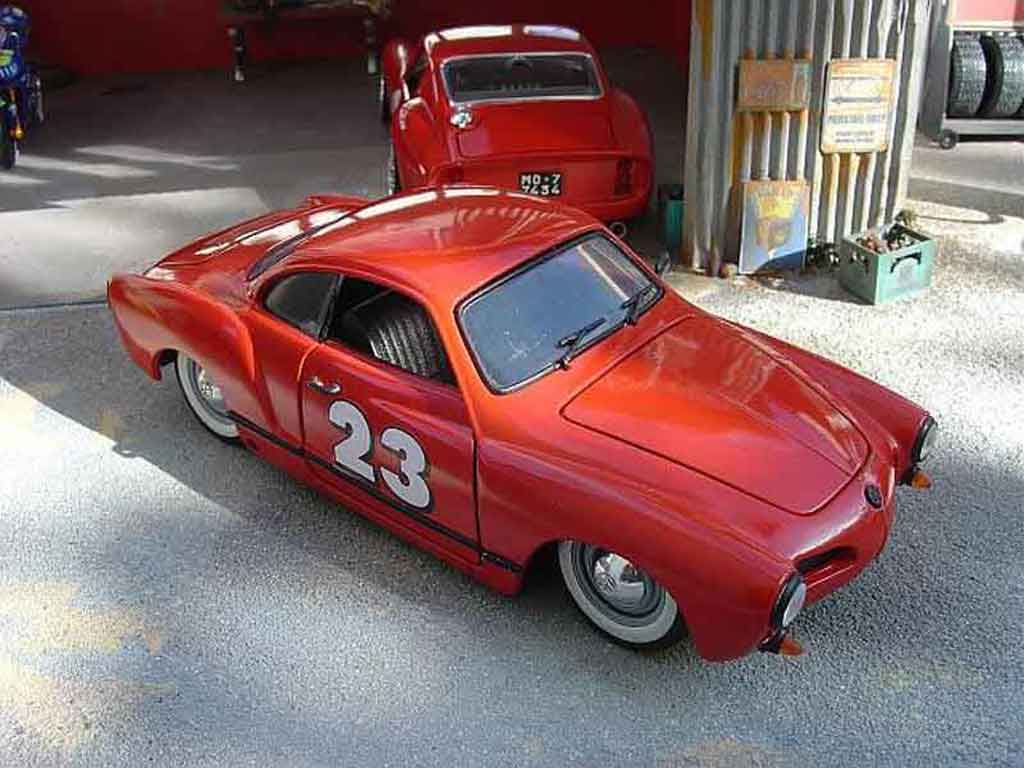 Volkswagen Karmann Ghia Base ghia red 1/18 Solido