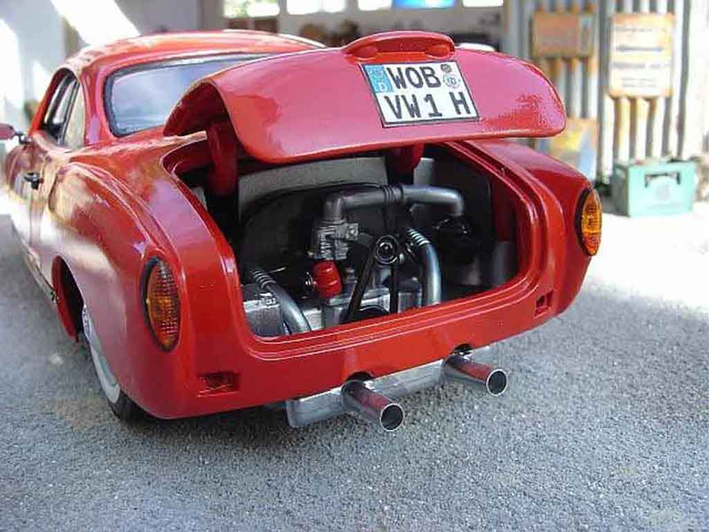 Volkswagen Karmann Ghia Base ghia red 1/18 Solido