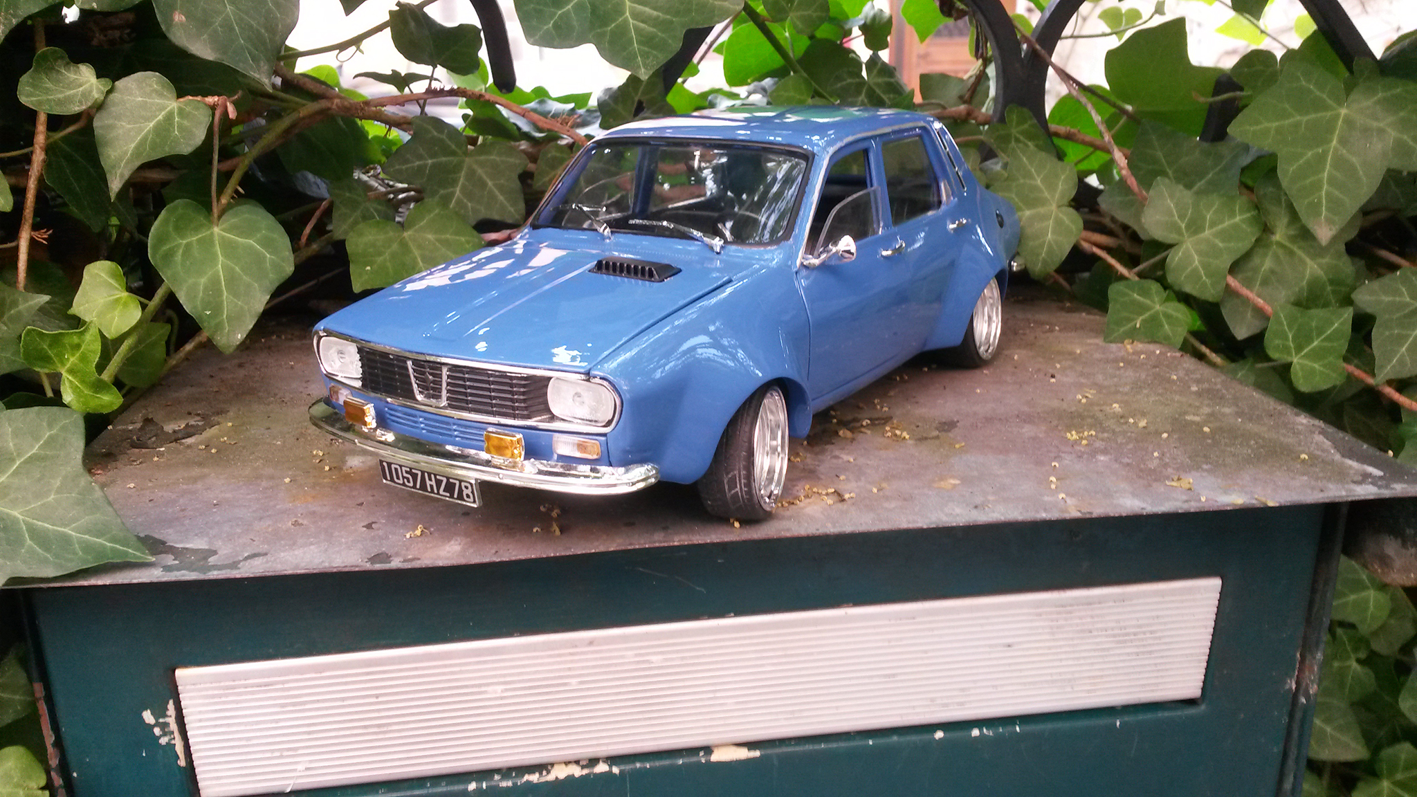 Renault 12 Gordini 1/18 Solido Gordini kit large groupe A diecast model cars