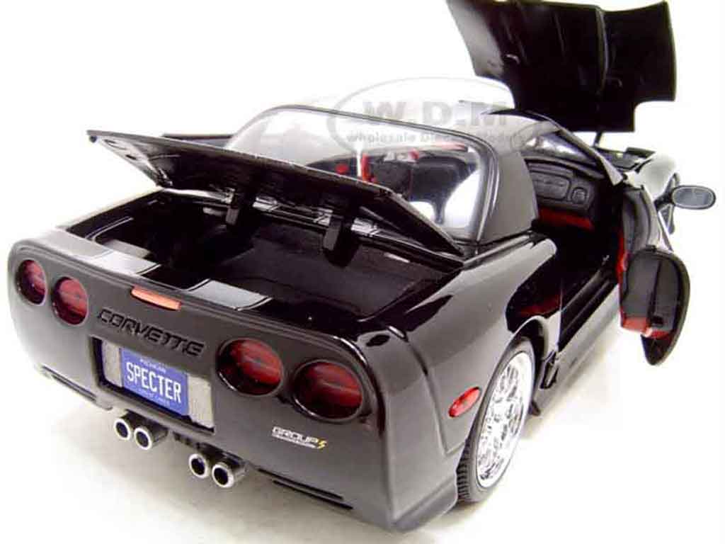 Chevrolet Corvette Z06 C5 specter werkes black 1/18 Maisto