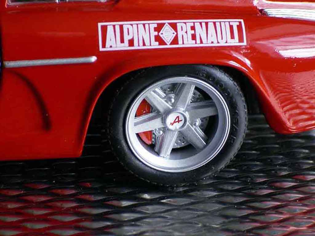 Alpine A110 1600 s 1600s red 1/18 Maisto