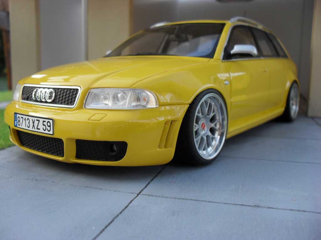 Audi RS4 1/18 Ottomobile yellow jantes BBS 19 pouces diecast model cars