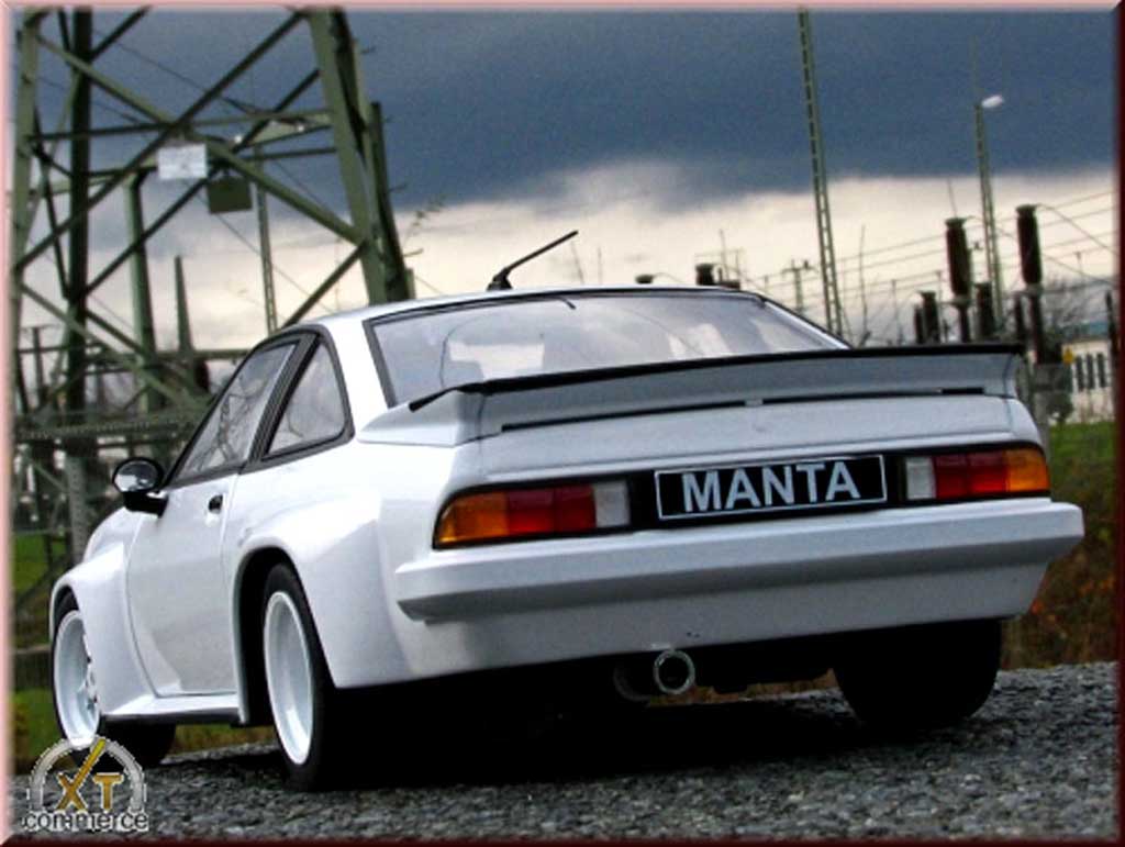 Opel Manta 400 homologation grey 1/18 Revell