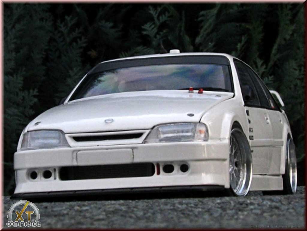 Opel Omega Lotus 3000 white jantes 19 pouces bbs 1/18 Minichamps