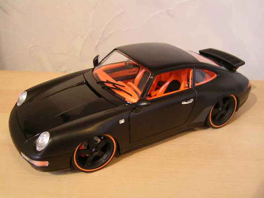 Porsche 993 Carrera 1/18 Burago Carrera 4 coupe noir diecast model cars
