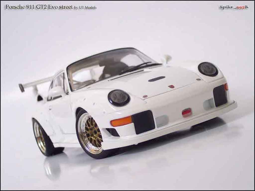 Porsche 993 GT2 1/18 Ut Models GT2 evo street diecast model cars