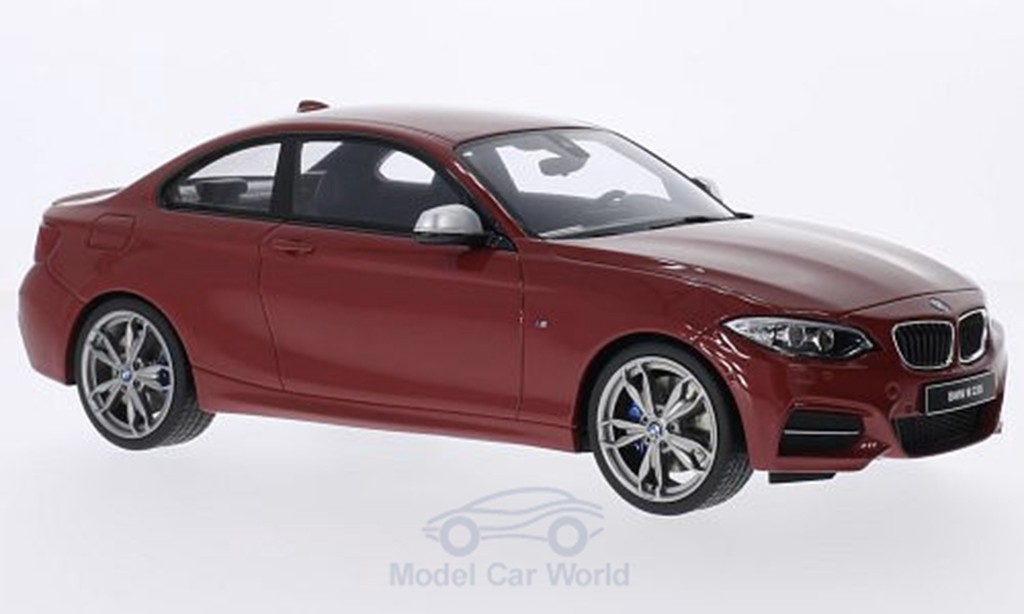 Bmw M2 F22 1/18 GT Spirit 35 F22 i coupe red diecast model cars