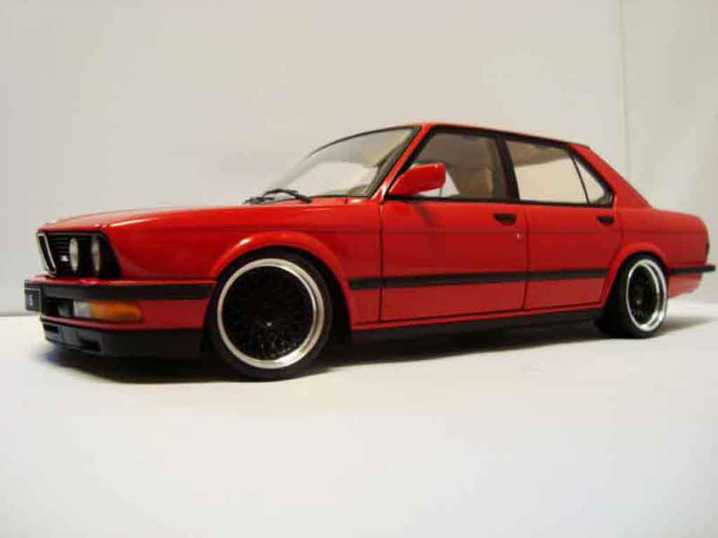 Bmw M5 tuning E28 red jantes bbs 17 pouces 1/18 Autoart