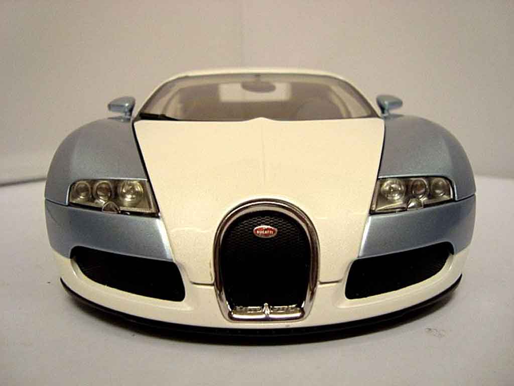 Bugatti Veyron 16.4 1/18 Autoart 16.4 perle blue diecast model cars