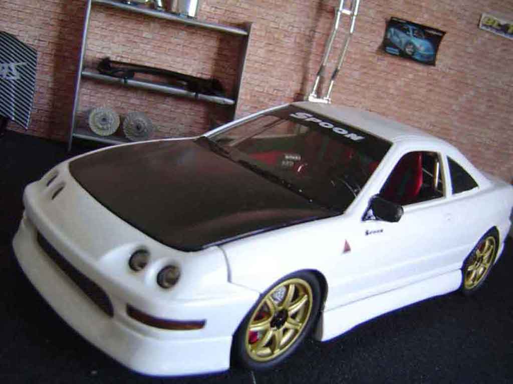 Honda Integra Type R spoon 1/18 Hot Wheels