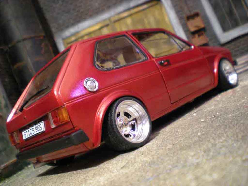 Volkswagen Golf GTI jantes bords larges gros deport german look 1/18 Solido