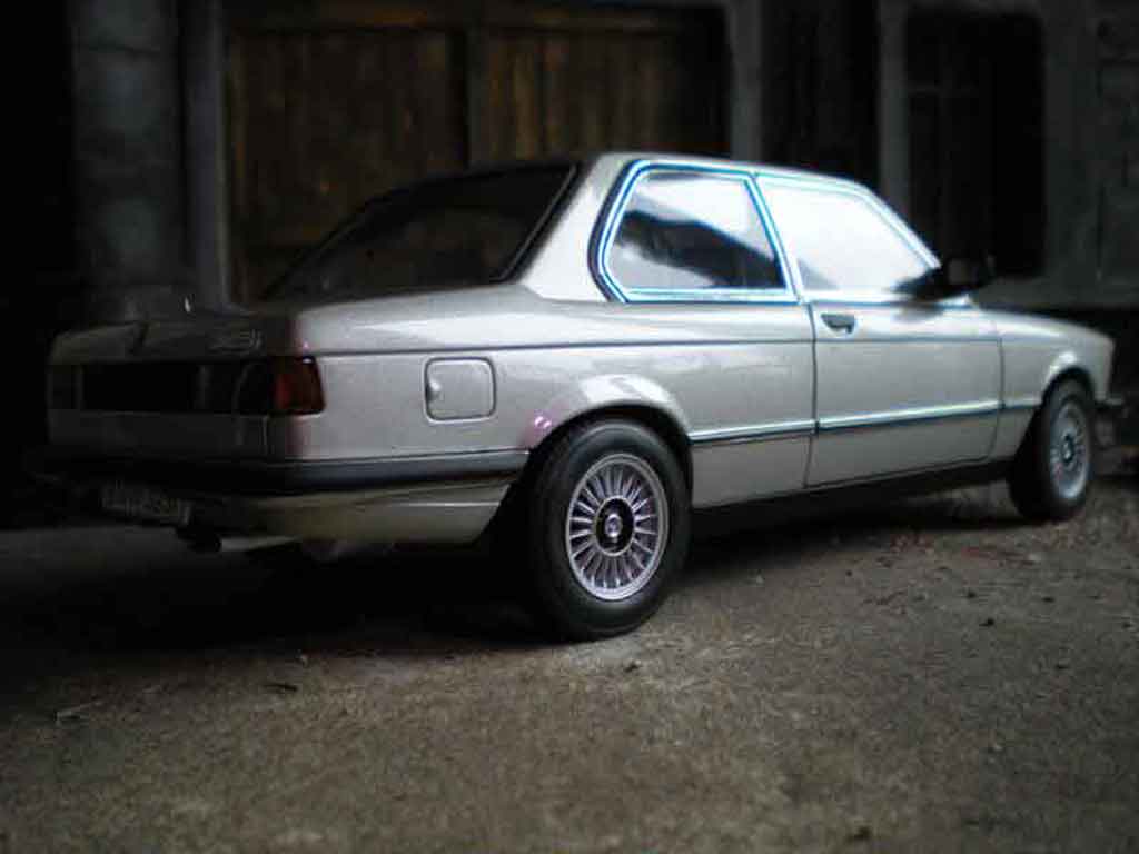Bmw 323 coupe e21 grey argent polaris grey 1977 1/18 Autoart