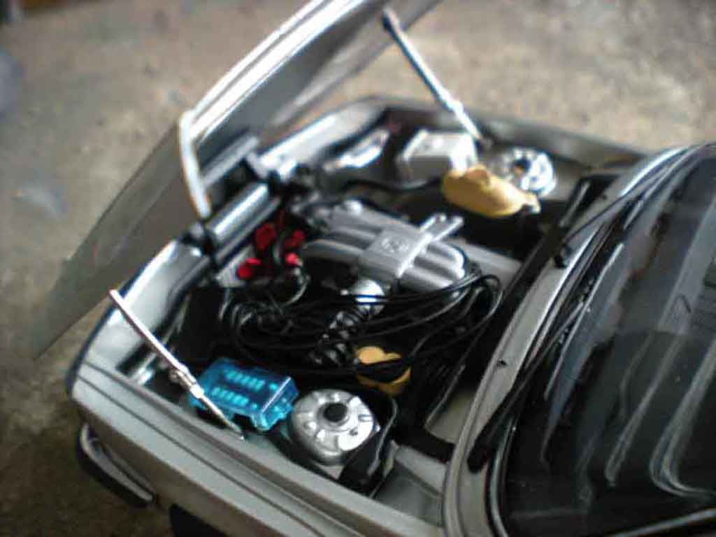Bmw 323 coupe e21 grey argent polaris grey 1977 1/18 Autoart