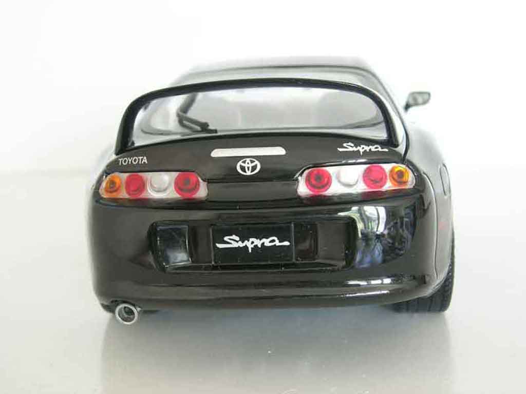 Toyota Supra Base black 1/18 Kyosho