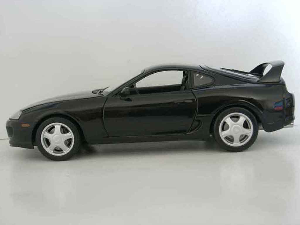 Toyota Supra Base black 1/18 Kyosho