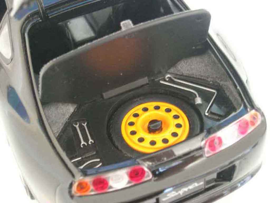 Toyota Supra Base black 1/18 Kyosho
