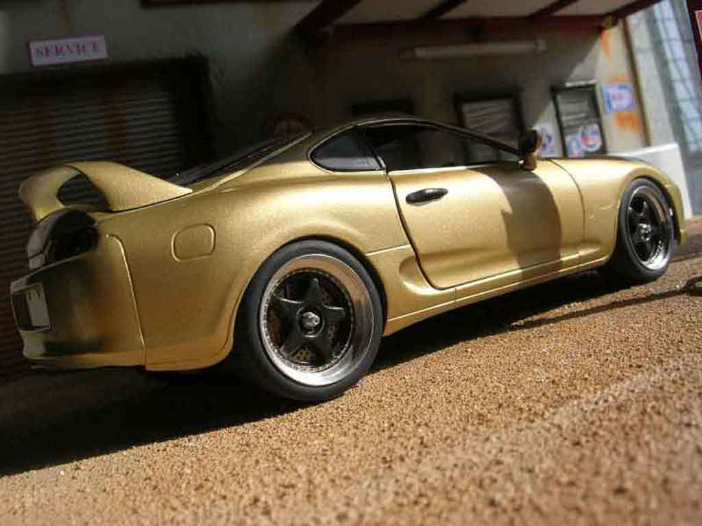 Toyota Supra Top Secret 1/18 Kyosho