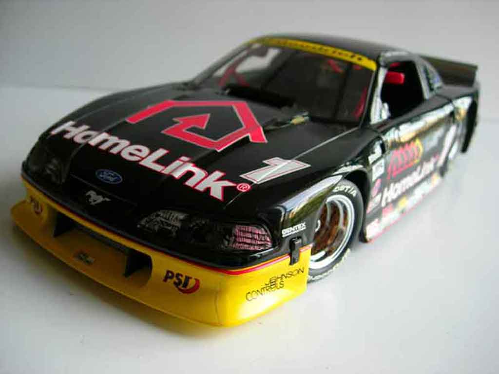Ford Mustang 1999 1/18 GMP 1999 v8 paul gentilozzi diecast model cars