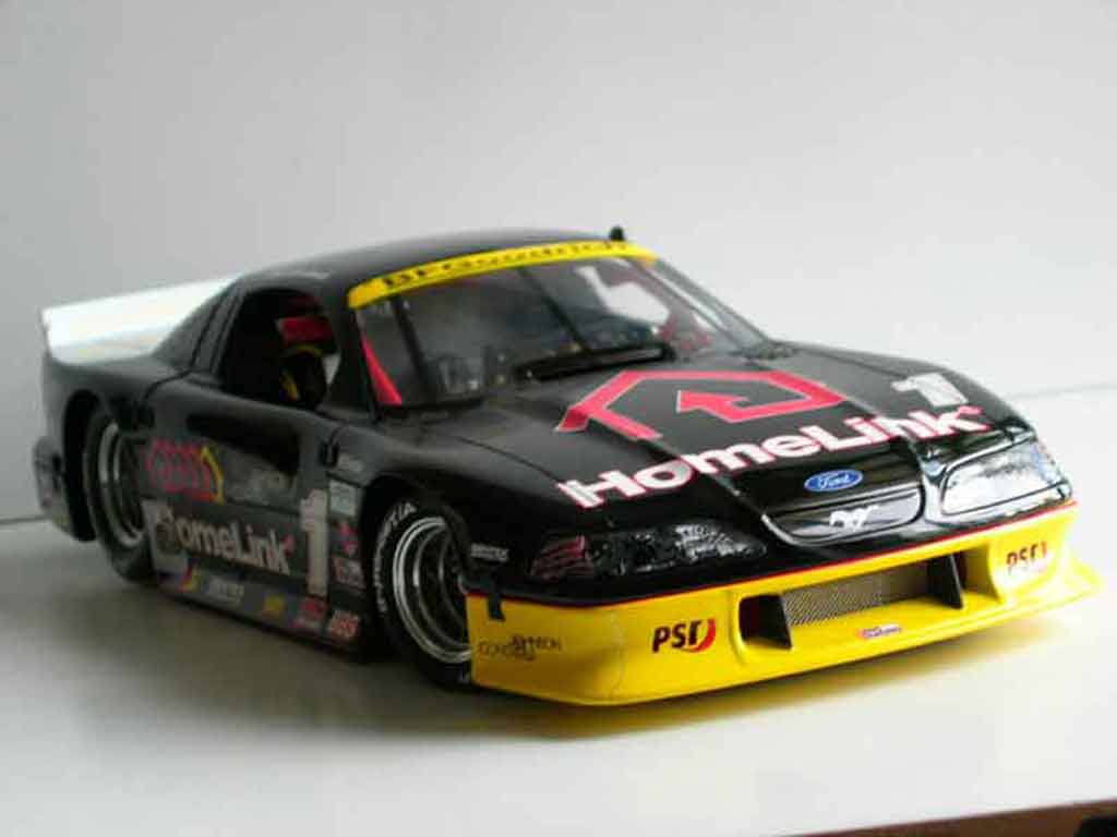 Ford Mustang DTM v8 paul gentilozzi 1/18 GMP