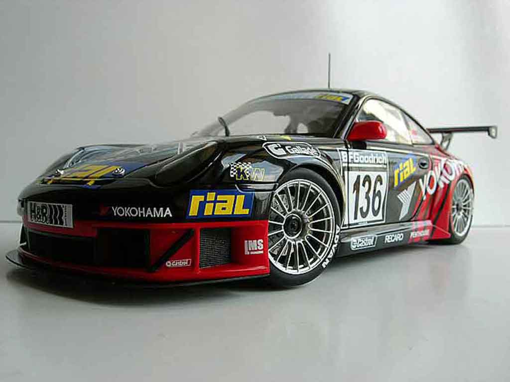 Porsche 911 GT3 RSR yokohama 1/18 Autoart