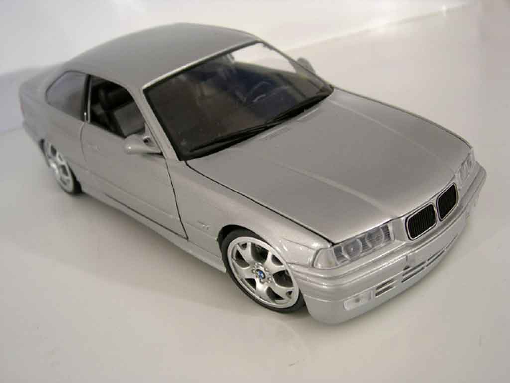 Bmw X5 E36 coupe grey jantes bmw x5 1/18 Ut Models