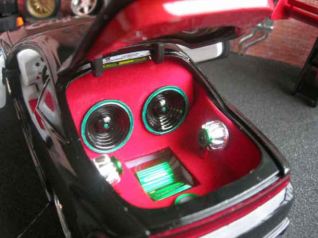 Mitsubishi Eclipse Base tuning 1/18 Racing Champion