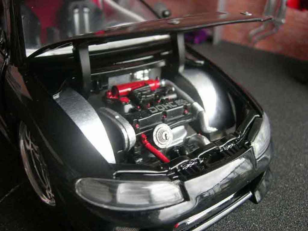 Mitsubishi Eclipse Base tuning 1/18 Racing Champion