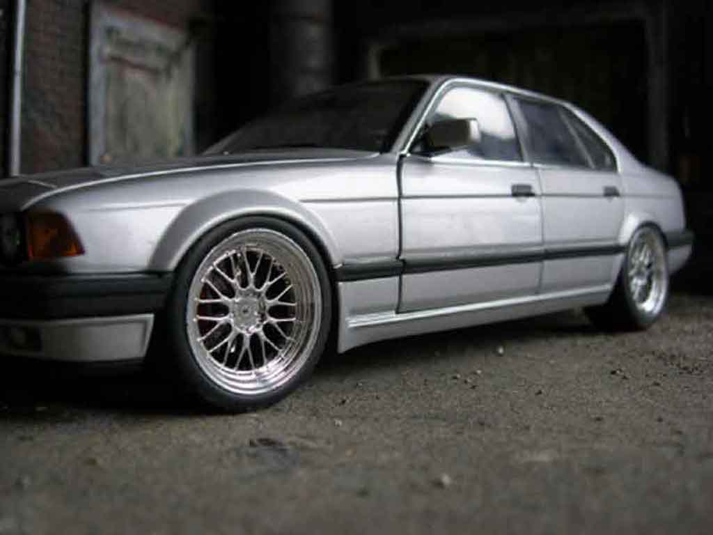 Bmw 730 E32 1/18 Minichamps E32 i grey 1986 jantes bbs 18 pouces diecast model cars