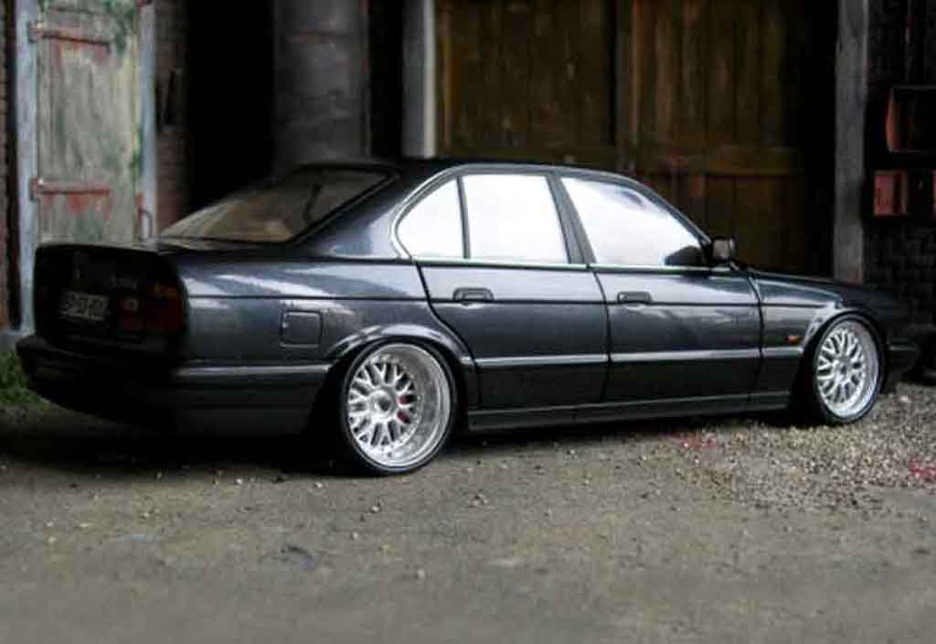 Bmw 535 tuning 1988 i black jantes bbs bords larges 1/18 Minichamps
