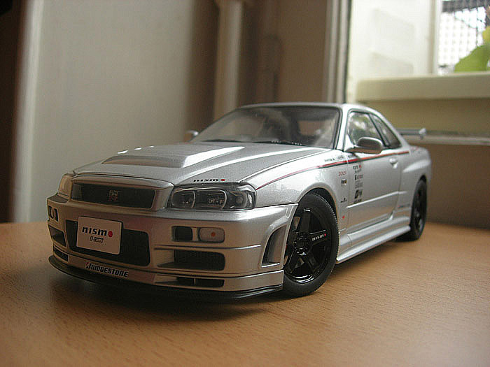 Nissan Skyline R34 GTR 1/18 Autoart R34 GTR nismo z-tune Z2 diecast model cars