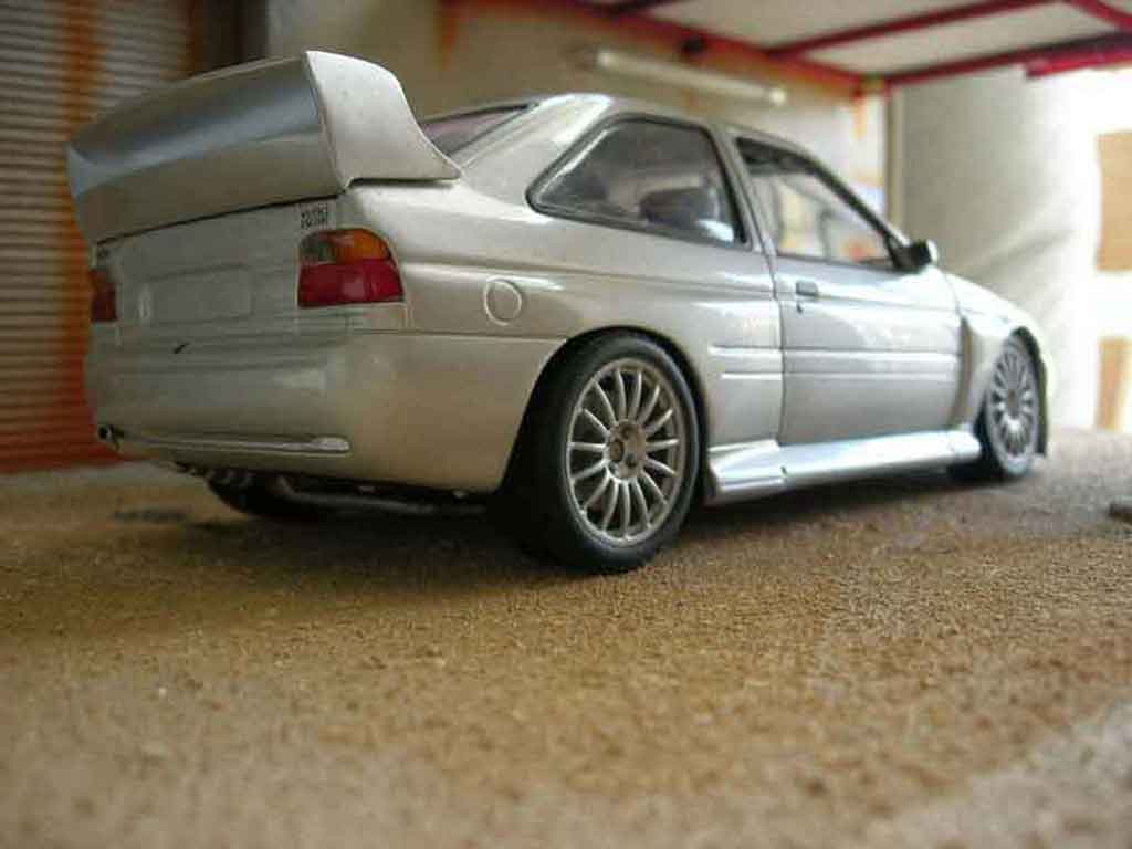 Ford Escort WRC rs 1/18 Ut Models