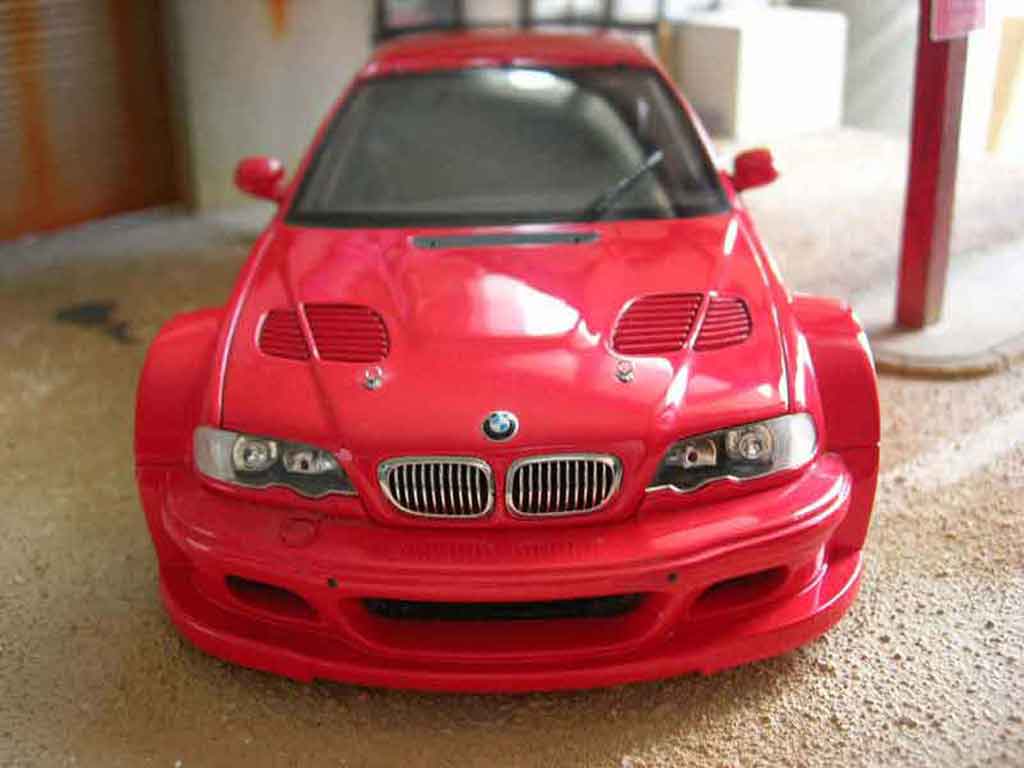 Bmw M3 coupe GTR E46 red 1/18 Minichamps