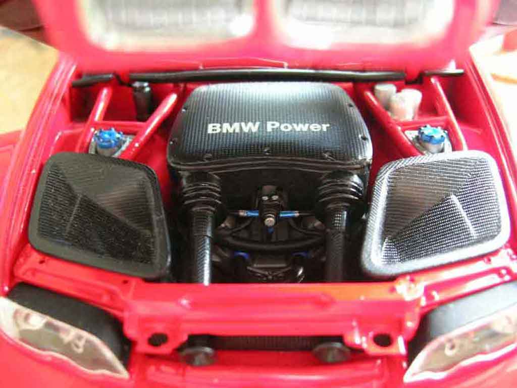 Bmw M3 coupe GTR E46 red 1/18 Minichamps