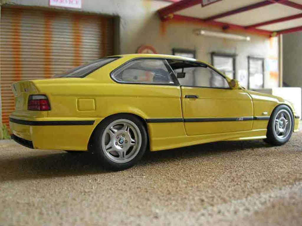 Bmw M3 coupe E36 yellow origine 1/18 Ut Models