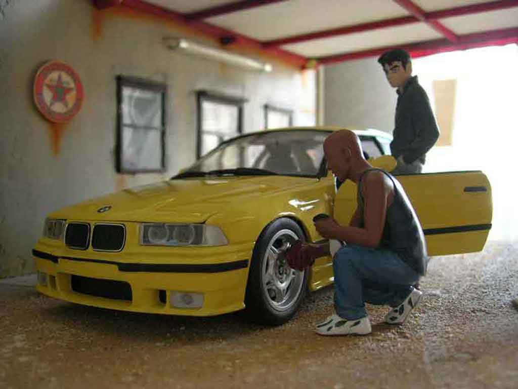 Bmw M3 coupe E36 yellow origine 1/18 Ut Models
