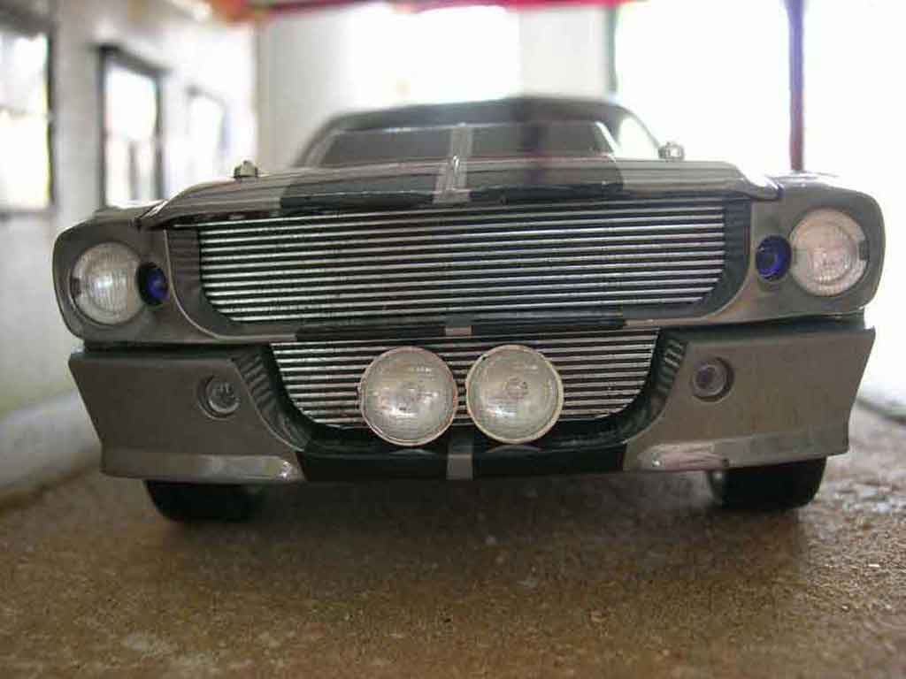 Shelby GT 500 Base eleanor 1/18 Shelby Collectibles