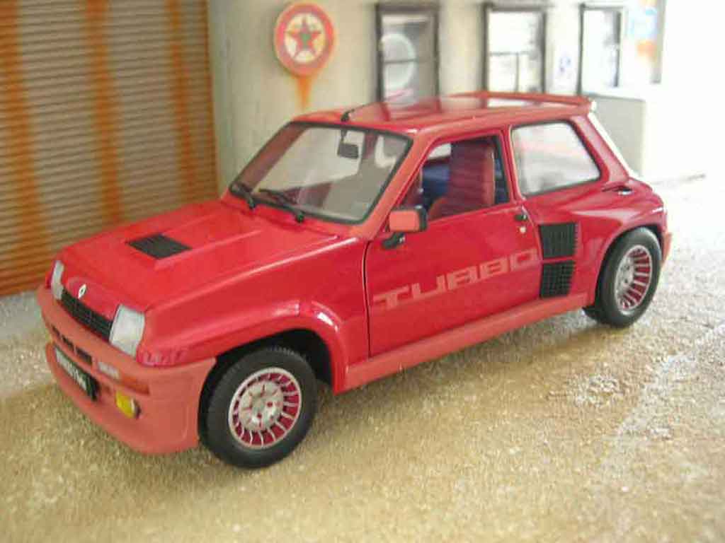 Renault 5 Turbo 1 red 1/18 Universal Hobbies