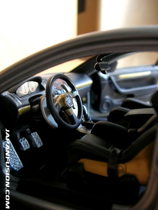 Honda Accord Base 2003 grey 1/18 Motormax