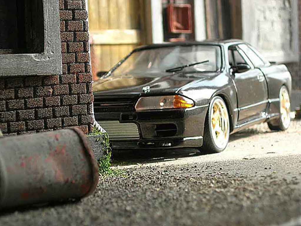 Nissan Skyline R32 gtr tuning 1/18 Kyosho
