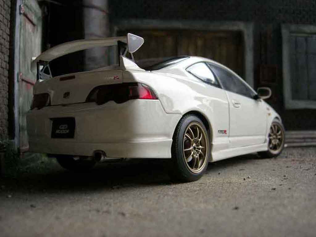 Honda Integra Type R DC5 mugen 1/18 Autoart