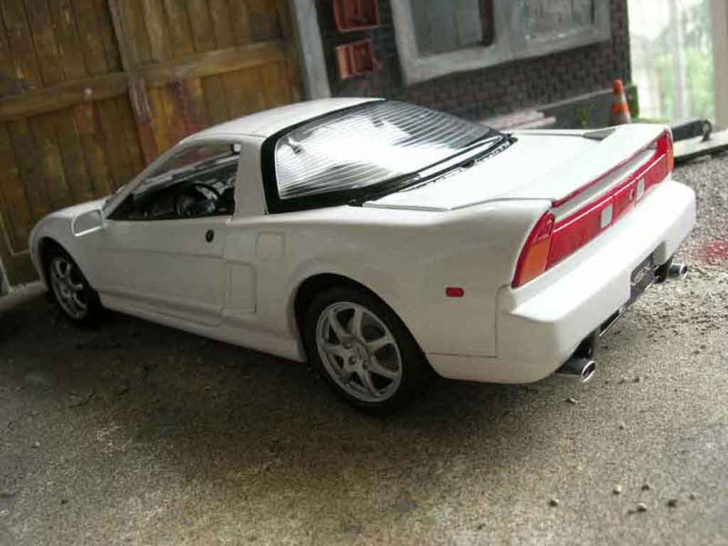 Acura NSX Berlinetta white 1/18 Kyosho