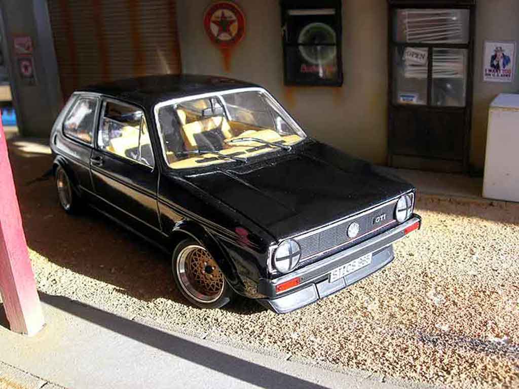 Volkswagen Golf GTI 1 swap moteur audi tt black 1/18 Solido