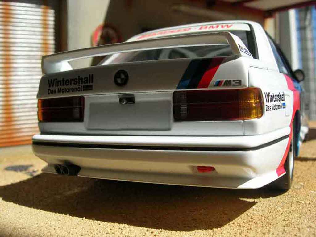 Bmw M3 coupe DTM E30 warsteiner 1/18 Minichamps